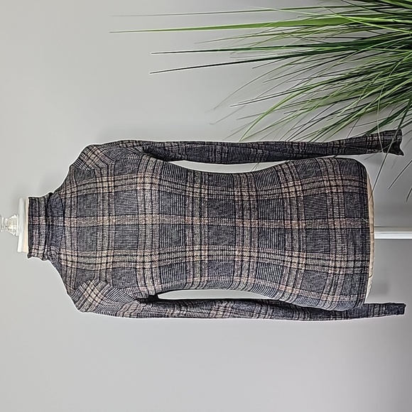 rag & bone Tops - NWT Rag & Bone Shaw Paneled Long Sleeve in Black Multi